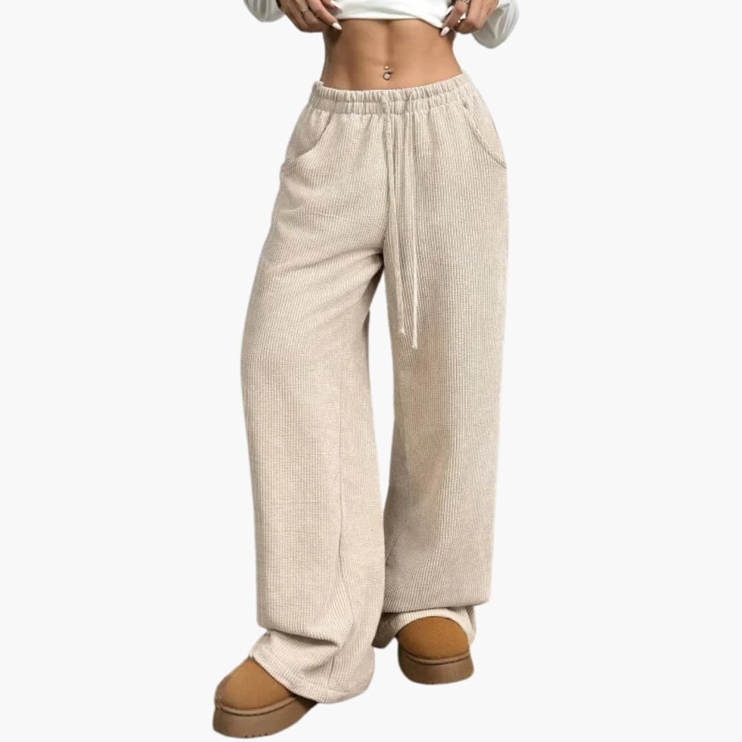 LINETTE – komfortable damebukser